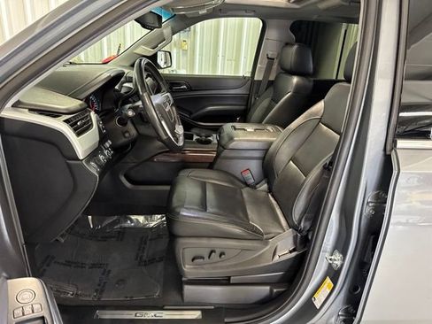 Used 2020 GMC Yukon SLT w/ Premium Edition AWD/4WD image 43