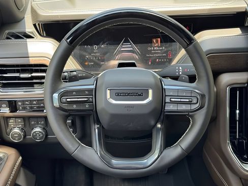 New 2026 GMC Yukon XL Denali Ultimate w/ LPO, Floor Liner Package AWD/4WD image 23