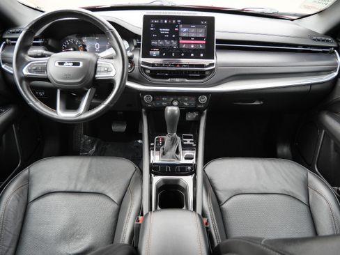 Used 2022 Jeep Compass Limited AWD/4WD image 10