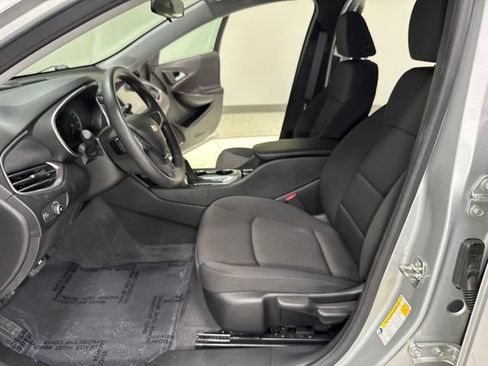 Used 2019 Chevrolet Malibu LS FWD image 11