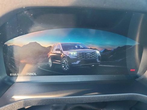 Used 2026 Ford Explorer ST-Line w/ ST-Line Street Pack RWD image 9