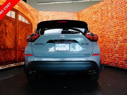 Used 2024 Nissan Murano SV w/ SV Midnight Edition Package image 6