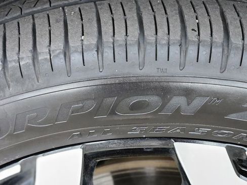 Used 2025 Kia Telluride S AWD/4WD image 11