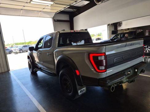 Used 2023 Ford F150 Raptor w/ Raptor Carbon Fibre Package AWD/4WD image 4