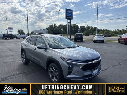 New 2025 Chevrolet Trax LT w/ Driver Confidence Package