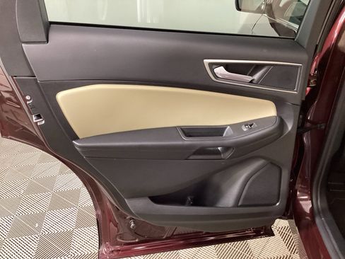 Used 2024 Ford Edge SEL w/ Convenience Package AWD/4WD image 14