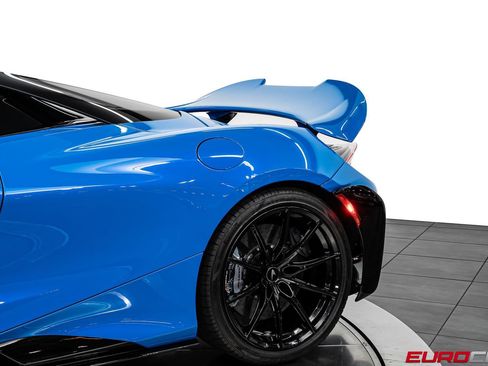 Used 2022 McLaren 765LT RWD image 22