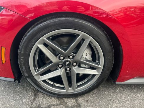 Used 2024 Ford Mustang GT Premium image 27