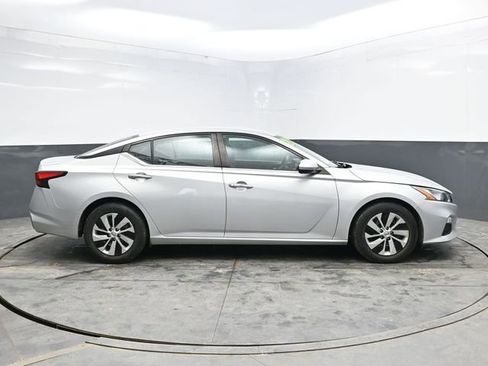 Used 2021 Nissan Altima 2.5 S image 8