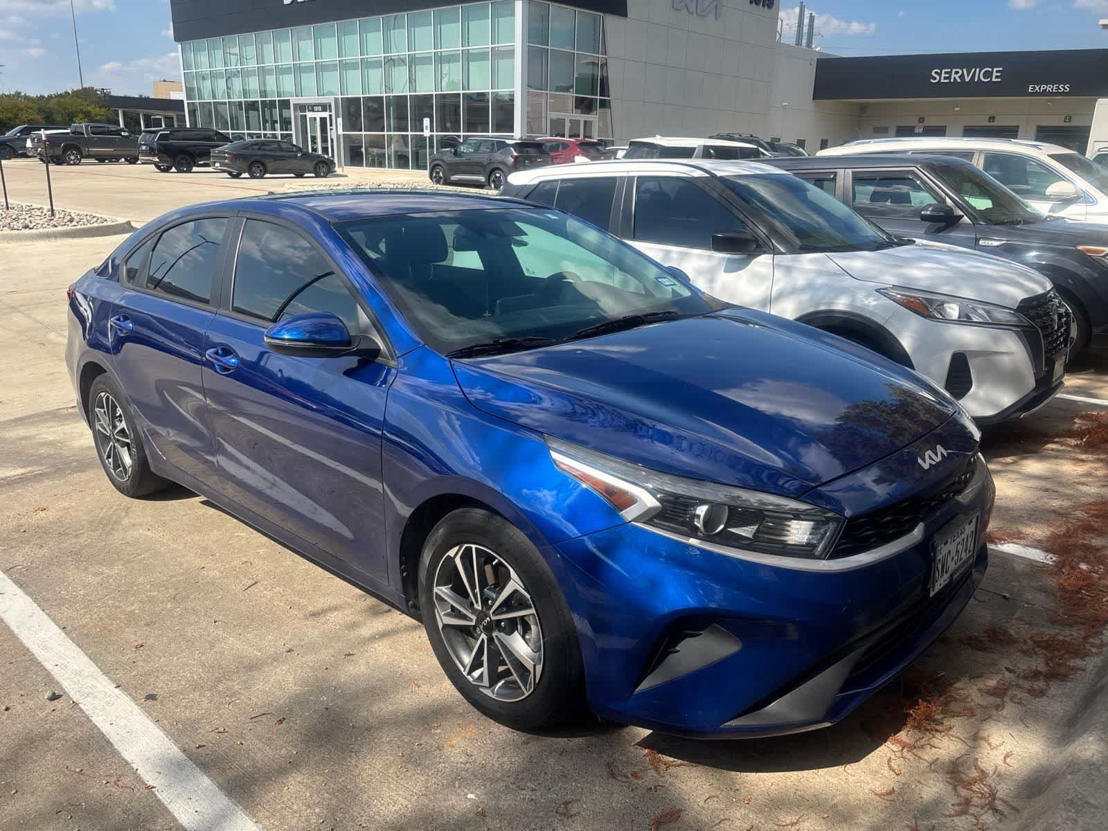 Certified 2023 Kia Forte LXS w/ LXS Technology Package FWD image 3