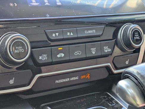 Used 2020 Honda CR-V Touring image 10