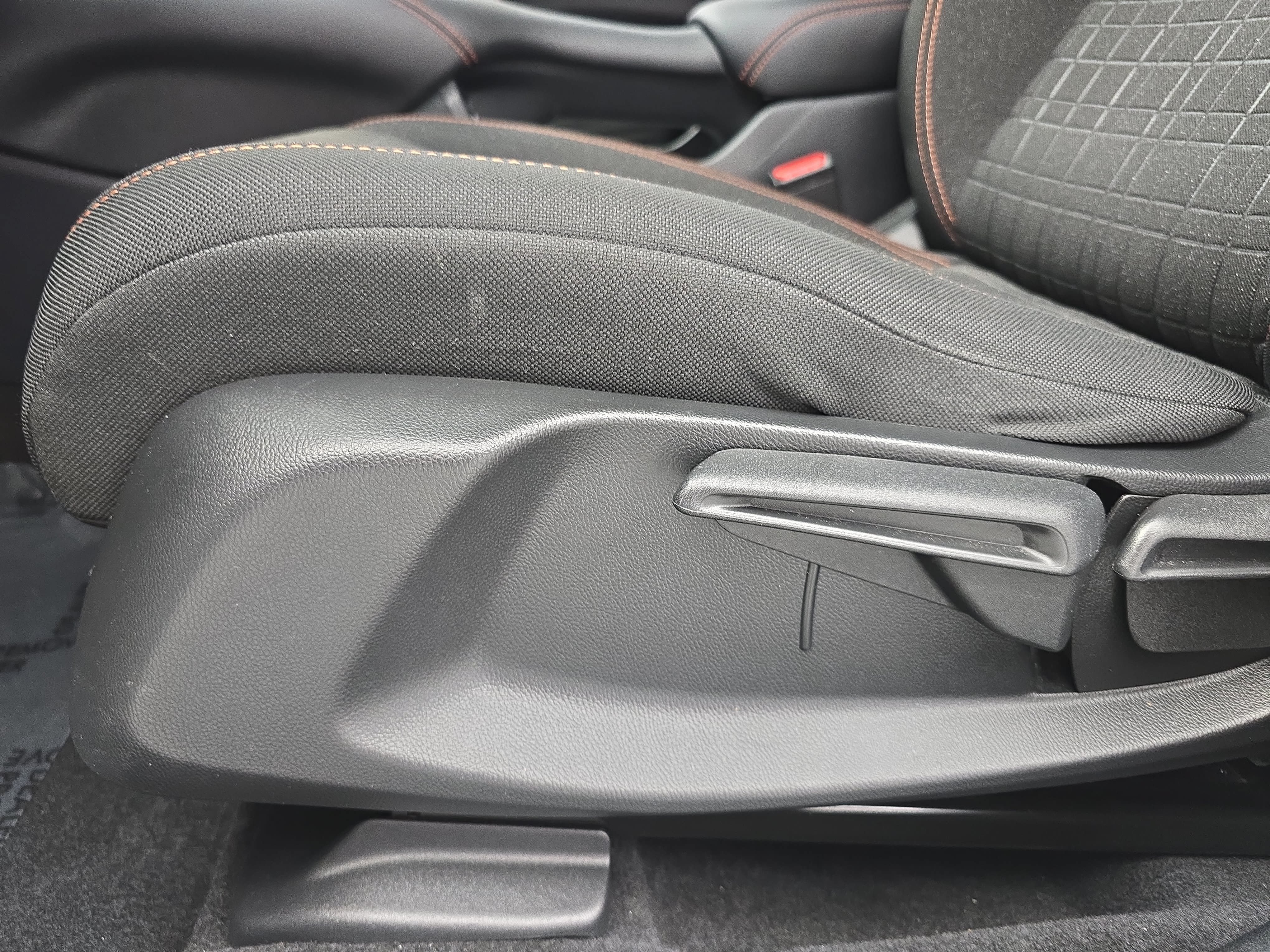 Certified 2024 Honda HR-V Sport image 28