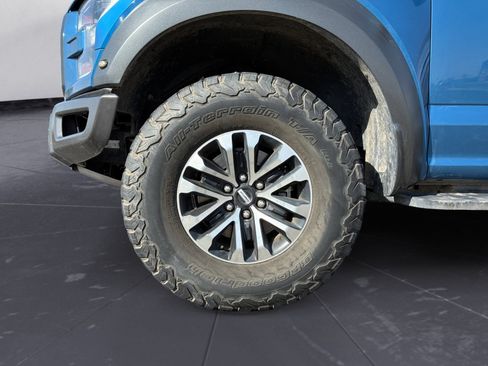 Used 2020 Ford F150 Raptor w/ Equipment Group 802A Luxury AWD/4WD image 12