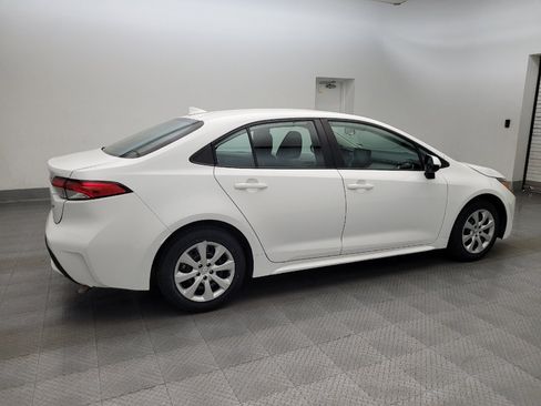 Used 2022 Toyota Corolla LE FWD image 10