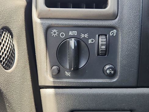 Used 2006 Chevrolet Colorado LT RWD image 15