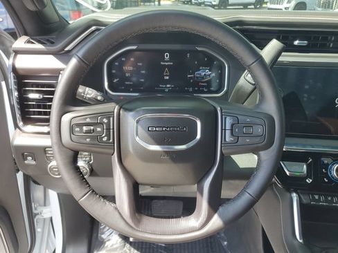 Used 2026 GMC Sierra 2500 Denali Ultimate AWD/4WD image 21