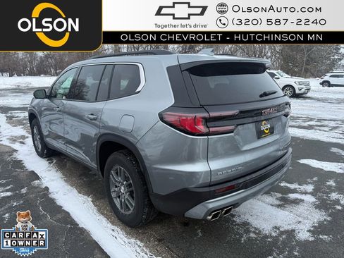 Used 2025 GMC Acadia Elevation image 3