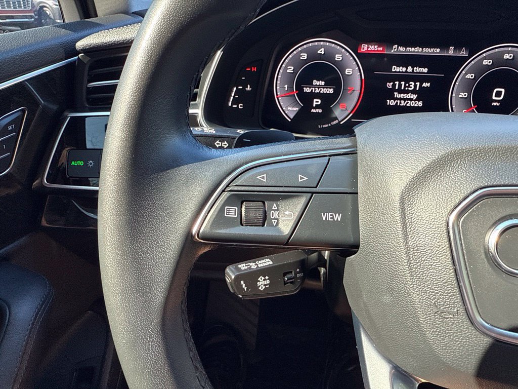Used 2023 Audi Q7 3.0T Premium Plus AWD/4WD image 22