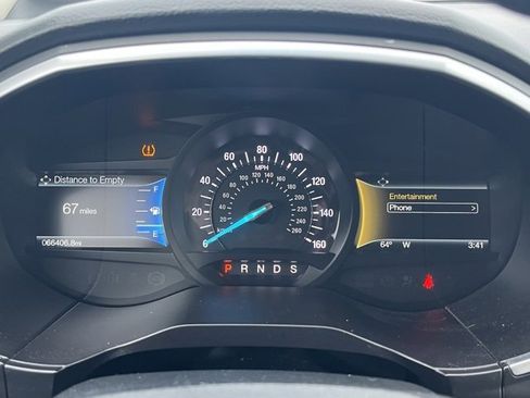 Used 2018 Ford Edge Titanium image 8