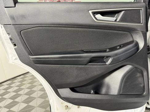 Used 2016 Ford Edge SEL FWD image 38