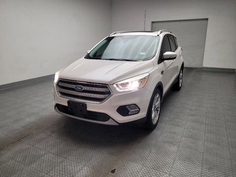 Used 2017 Ford Escape Titanium FWD image 15