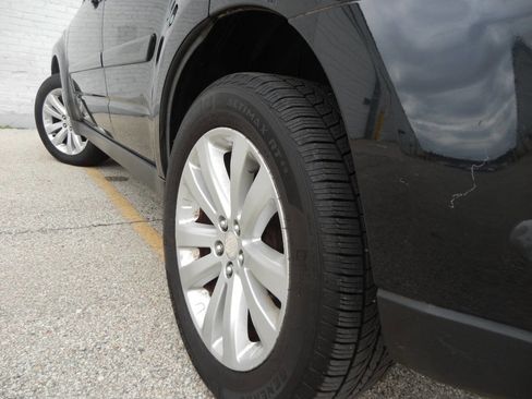 Used 2011 Subaru Forester 2.5X Premium w/ All-Weather Pkg image 15