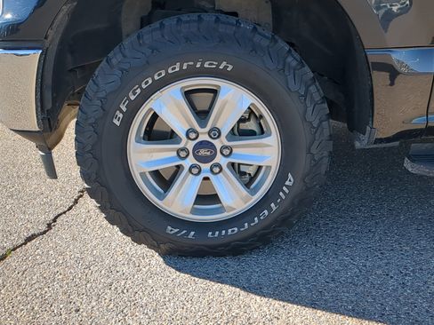 Used 2018 Ford F150 XLT image 10