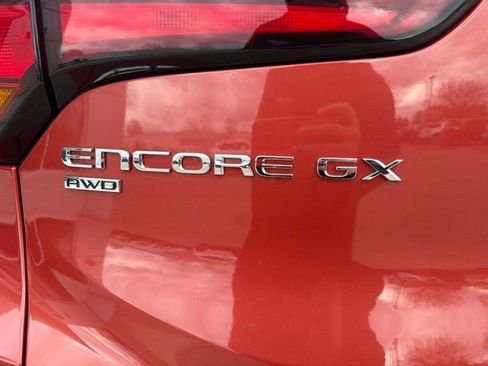 Certified 2024 Buick Encore GX Preferred w/ Comfort Package AWD/4WD image 11