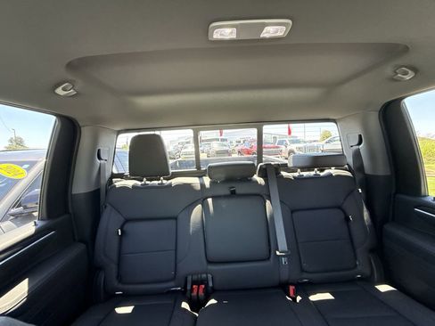 Certified 2025 GMC Sierra 2500 SLT w/ SLT Premium Package AWD/4WD image 11