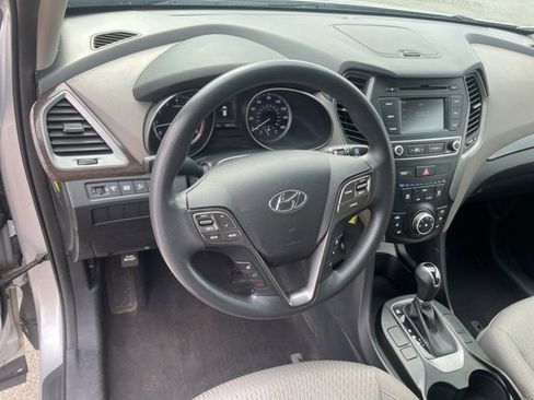 Used 2018 Hyundai Santa Fe Sport image 26