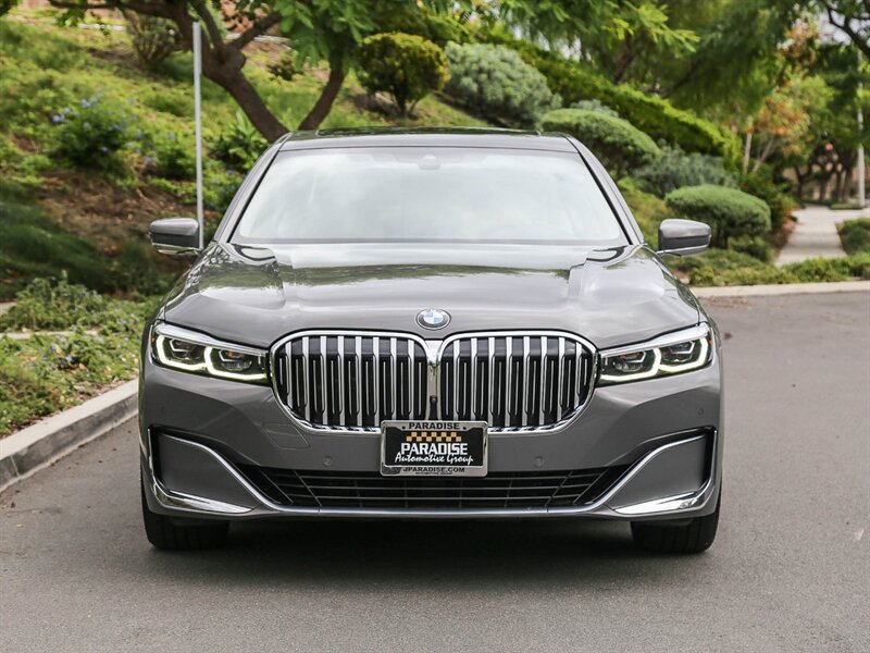 Used 2020 BMW 740i RWD image 2