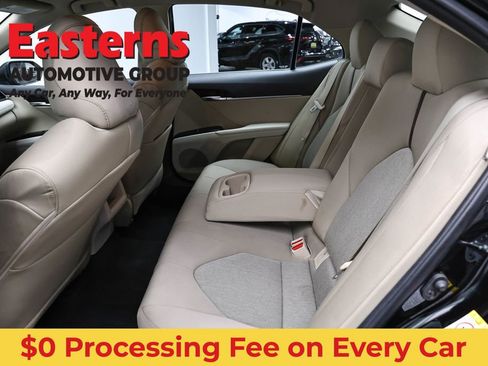 Used 2019 Toyota Camry LE w/ Convenience Package FWD image 21
