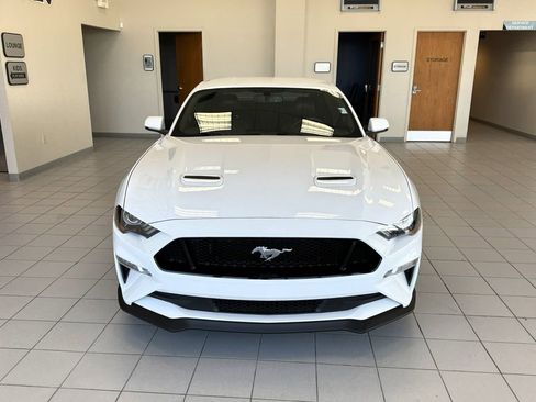 Used 2018 Ford Mustang GT Premium w/ GT Performance Package RWD image 5
