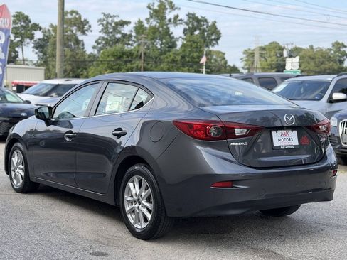 Used 2016 MAZDA MAZDA3 i Sport w/ Preferred Equipment Package FWD image 6