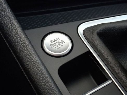 New 2026 Volkswagen Jetta SE image 15