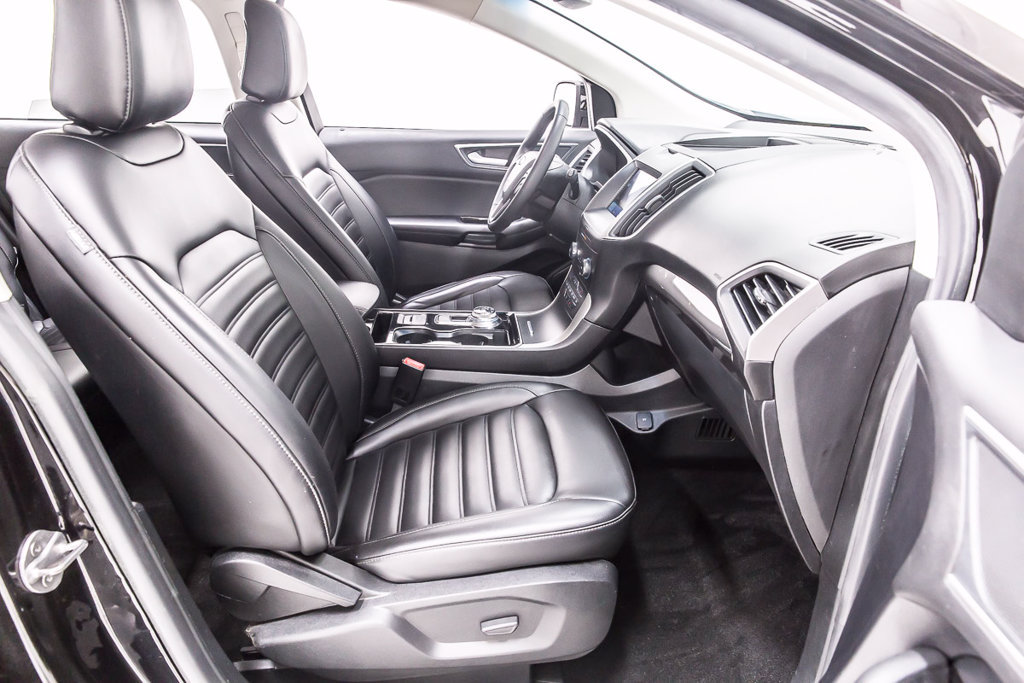 Used 2020 Ford Edge SEL FWD image 30