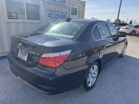 Used 2008 BMW 528xi Sedan image 4
