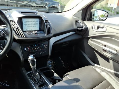 Used 2018 Ford Escape SEL AWD/4WD image 16