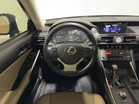 Used 2020 Lexus IS 300 AWD w/ Premium Package image 23