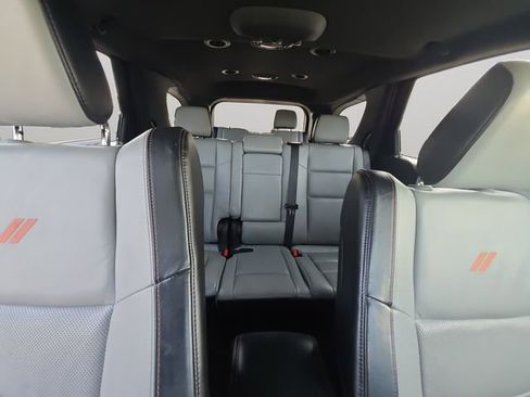 Used 2022 Dodge Durango R/T w/ Blacktop Package AWD/4WD image 17