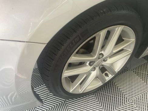 Used 2015 Lexus CT 200h w/ Seat Comfort Package FWD image 30