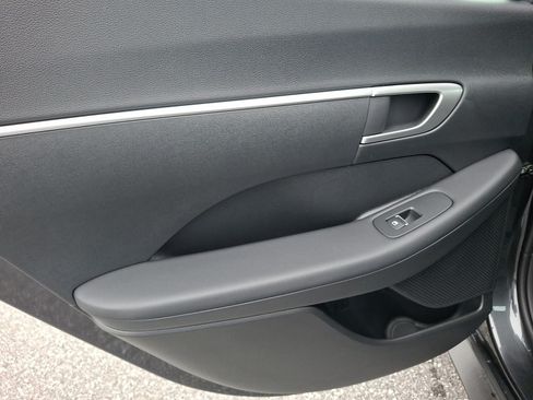 New 2026 Hyundai Sonata SE FWD image 8