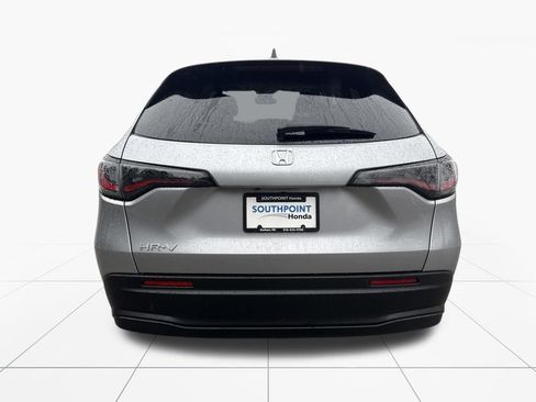 New 2026 Honda HR-V LX image 7