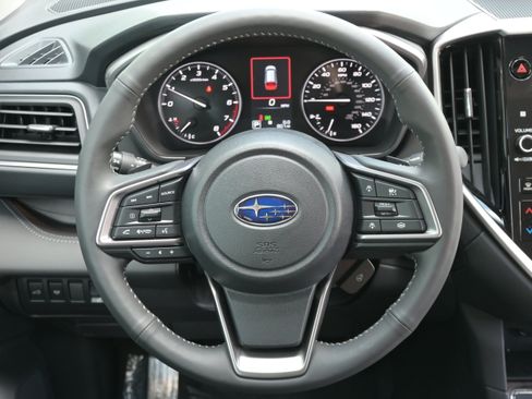 Used 2026 Subaru Ascent Touring AWD/4WD image 17