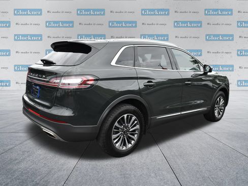 Used 2023 Lincoln Nautilus AWD w/ Premium Package image 4