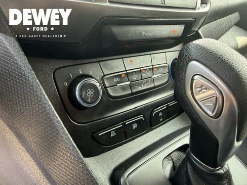 Used 2019 Ford Transit Connect XLT FWD image 20