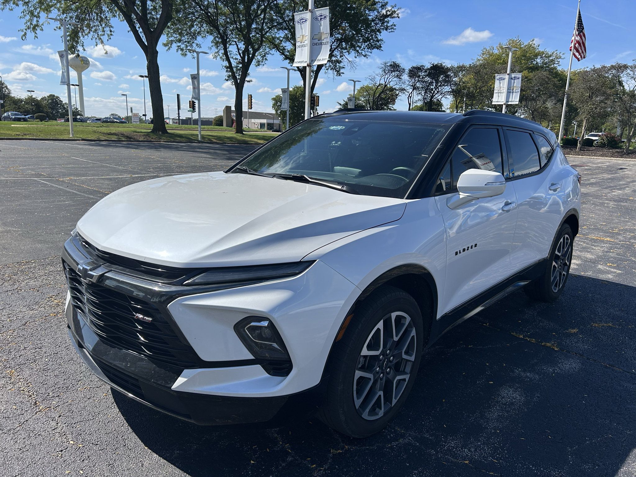 Used 2024 Chevrolet Blazer RS w/ Driver Confidence II Package FWD image 3