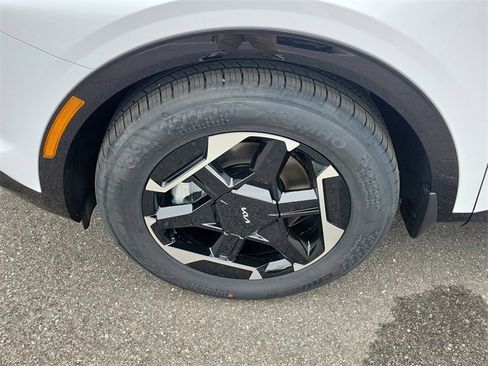 New 2026 Kia Sportage SX image 39