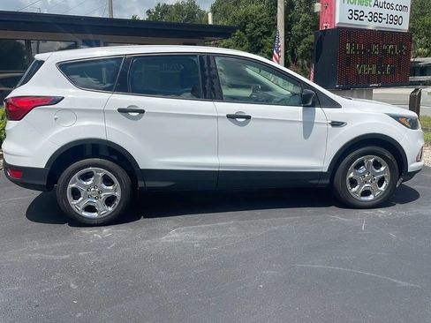 Used 2019 Ford Escape S FWD image 7