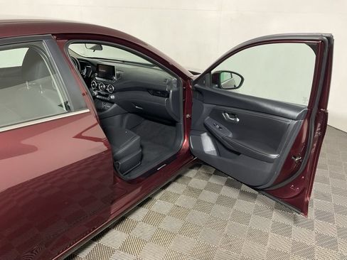 Used 2025 Nissan Sentra SV w/ All-Weather Package FWD image 36